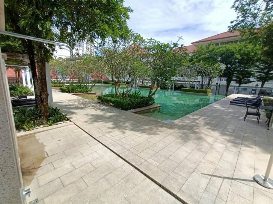 Perfect Marina Stay@ Strait Quay /W Big Balcony + Carpark Bagan Jermal Екстериор снимка